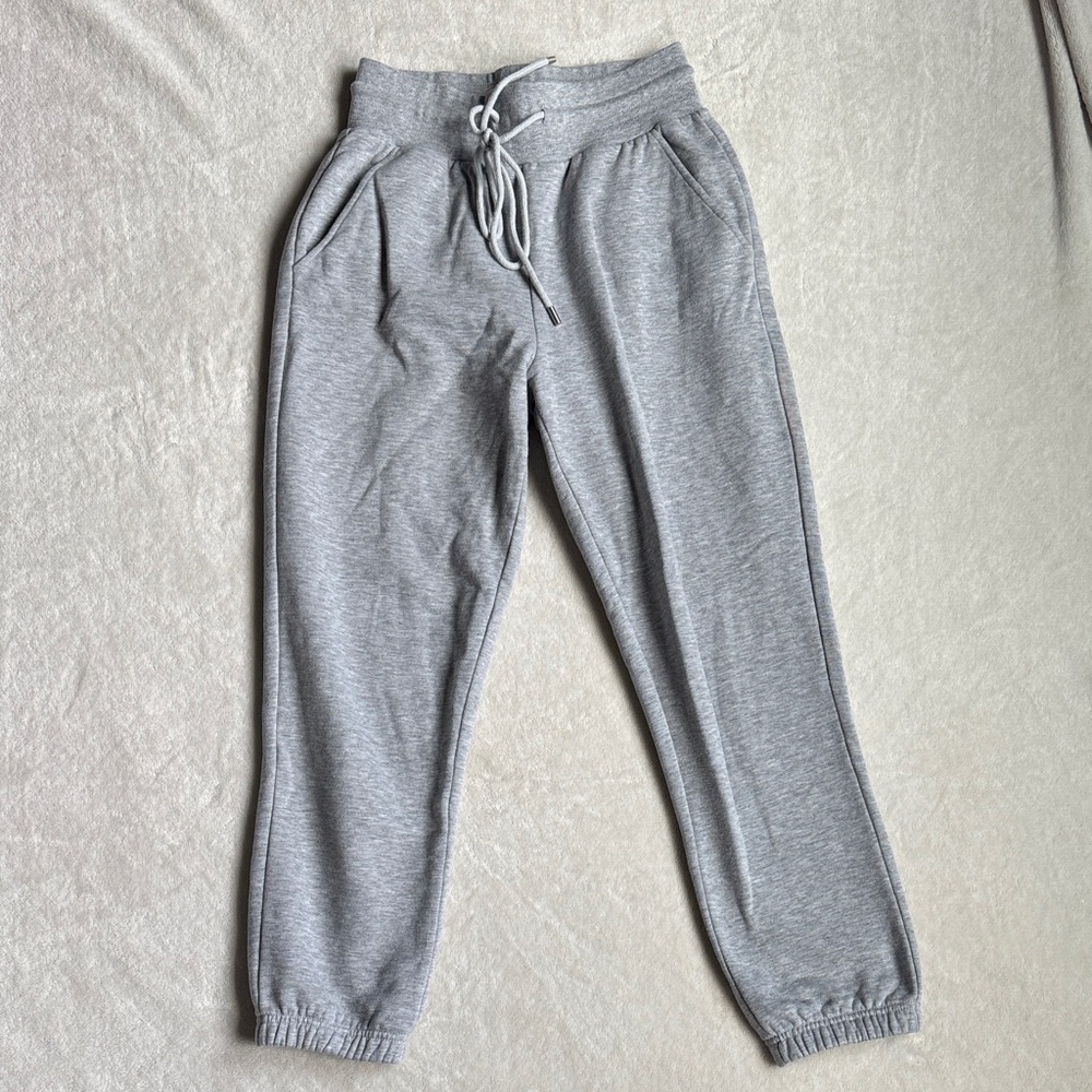 ALO Yoga Heather Gray Sweatpants